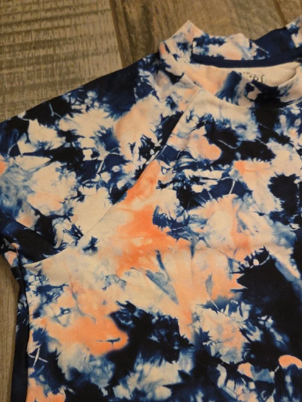 Athleta Kids Navy & Peach Tie-Dye Short Sleeve Tee